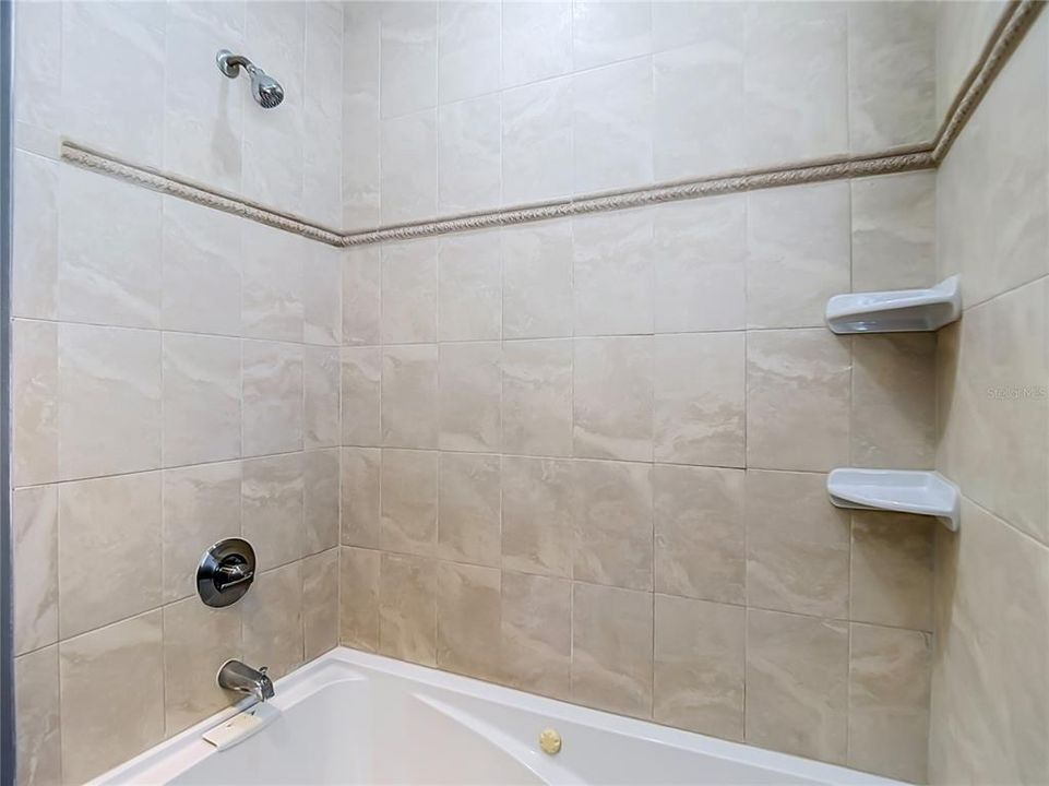 На продажу: $425,000 (3 спален, 2 ванн, 1473 Квадратных фут)