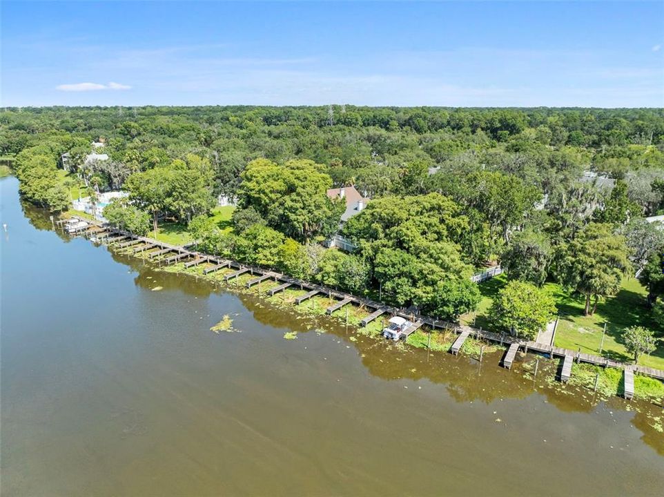 На продажу: $359,900 (3 спален, 2 ванн, 1680 Квадратных фут)