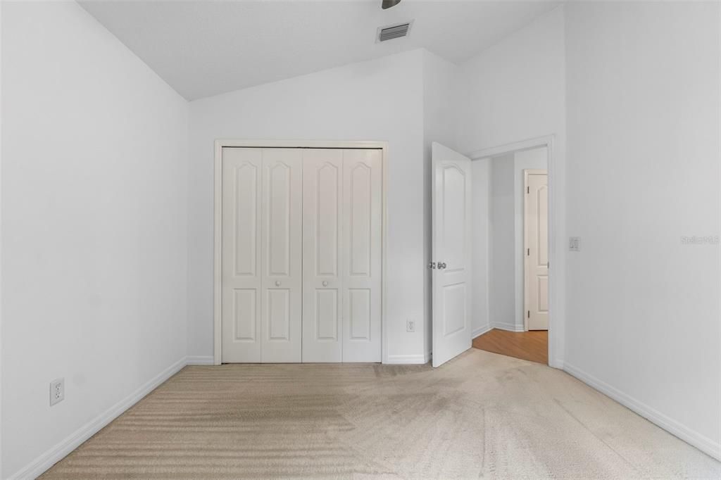 На продажу: $359,900 (3 спален, 2 ванн, 1680 Квадратных фут)