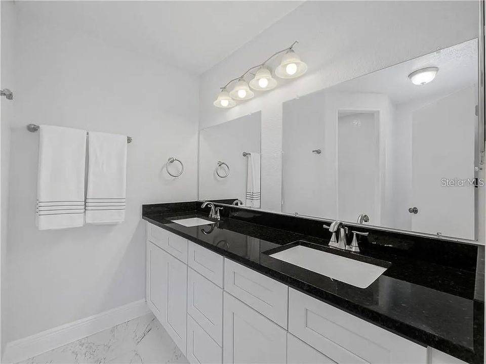 В аренду: $2,900 (3 спален, 2 ванн, 1673 Квадратных фут)