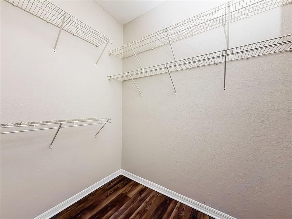 For Sale: $189,000 (2 beds, 2 baths, 1152 Square Feet)