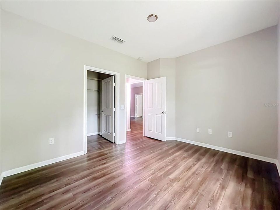 For Sale: $189,000 (2 beds, 2 baths, 1152 Square Feet)