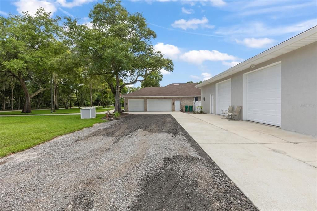 En Venta: $949,900 (3 camas, 3 baños, 3017 Pies cuadrados)