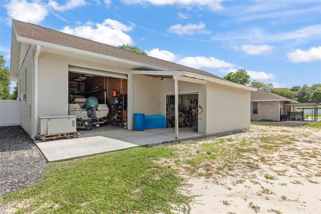En Venta: $949,900 (3 camas, 3 baños, 3017 Pies cuadrados)