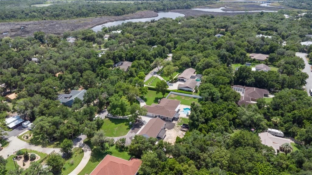 En Venta: $949,900 (3 camas, 3 baños, 3017 Pies cuadrados)