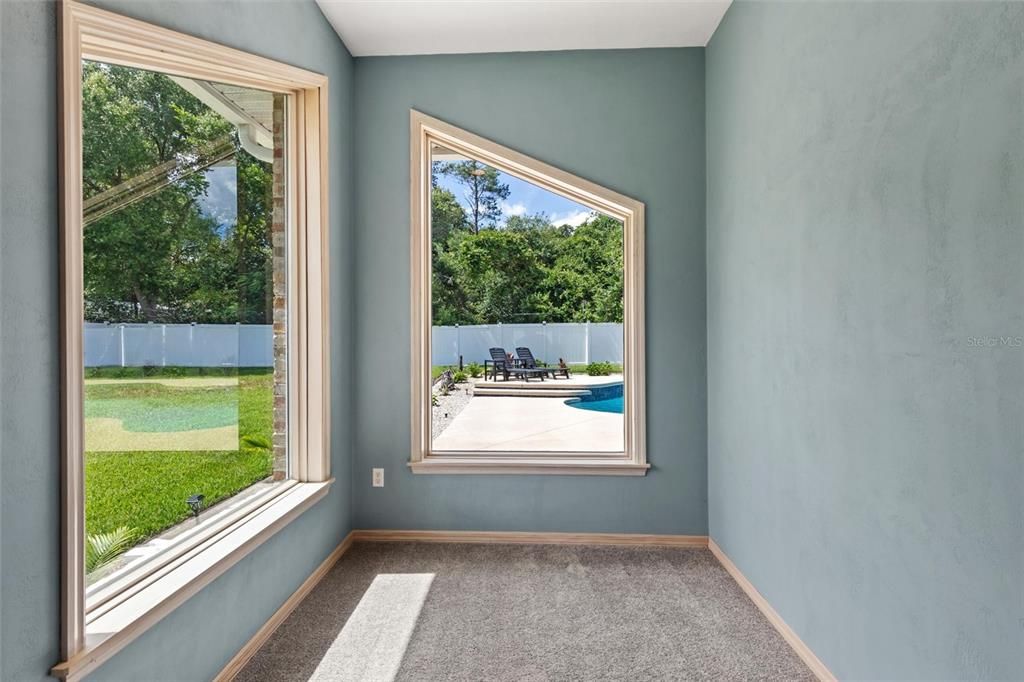 En Venta: $949,900 (3 camas, 3 baños, 3017 Pies cuadrados)