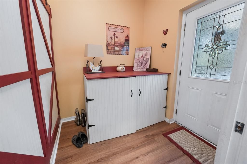 For Sale: $650,000 (3 beds, 2 baths, 1620 Square Feet)