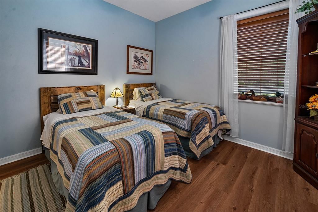 For Sale: $650,000 (3 beds, 2 baths, 1620 Square Feet)