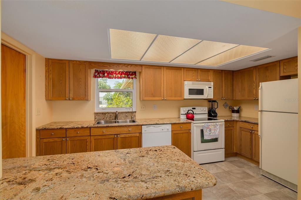 For Sale: $429,900 (3 beds, 2 baths, 1420 Square Feet)