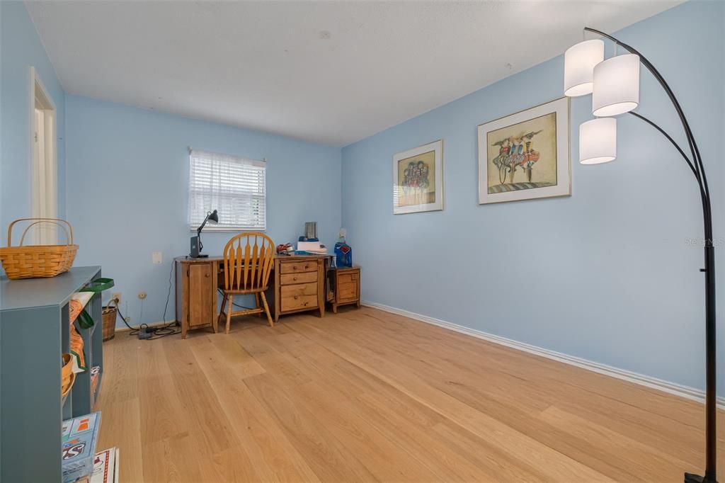 For Sale: $429,900 (3 beds, 2 baths, 1420 Square Feet)