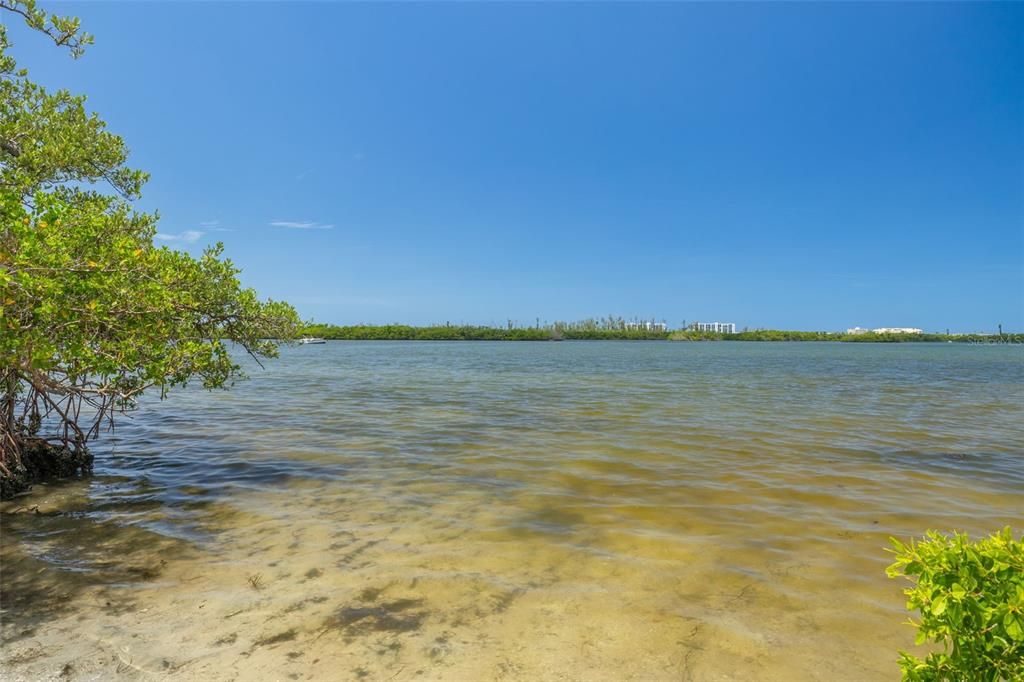 For Sale: $429,900 (3 beds, 2 baths, 1420 Square Feet)