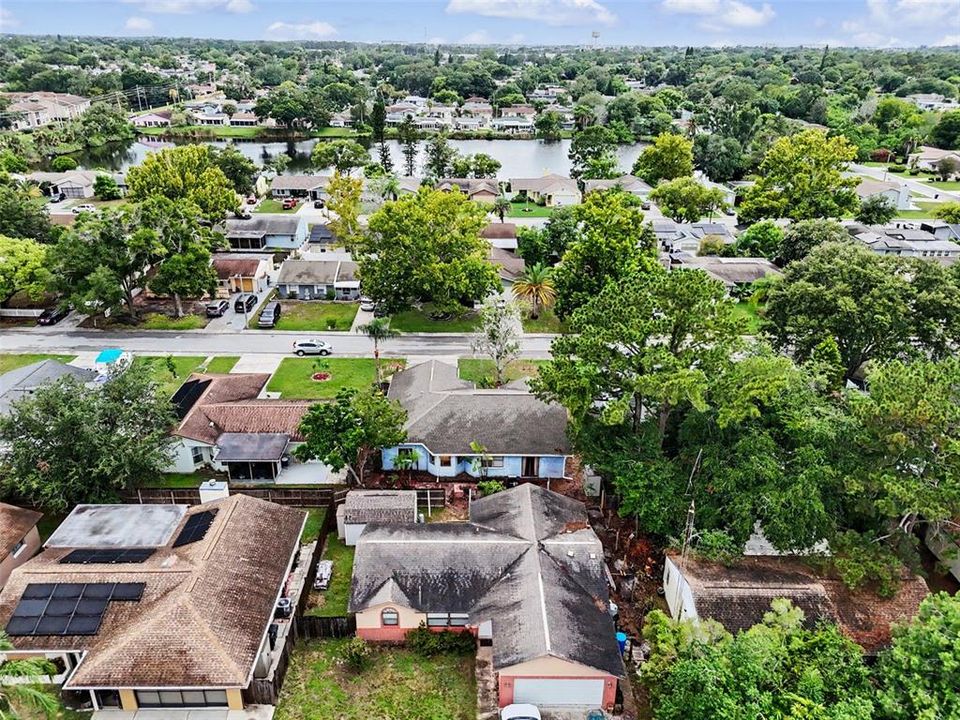 For Sale: $275,000 (2 beds, 2 baths, 1614 Square Feet)