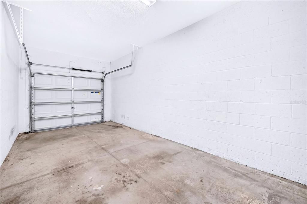 For Sale: $280,000 (3 beds, 2 baths, 1670 Square Feet)
