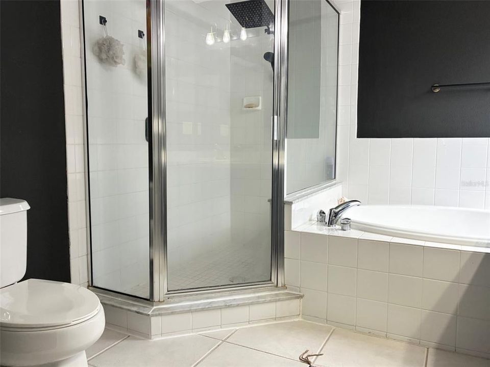 На продажу: $325,000 (3 спален, 2 ванн, 1796 Квадратных фут)