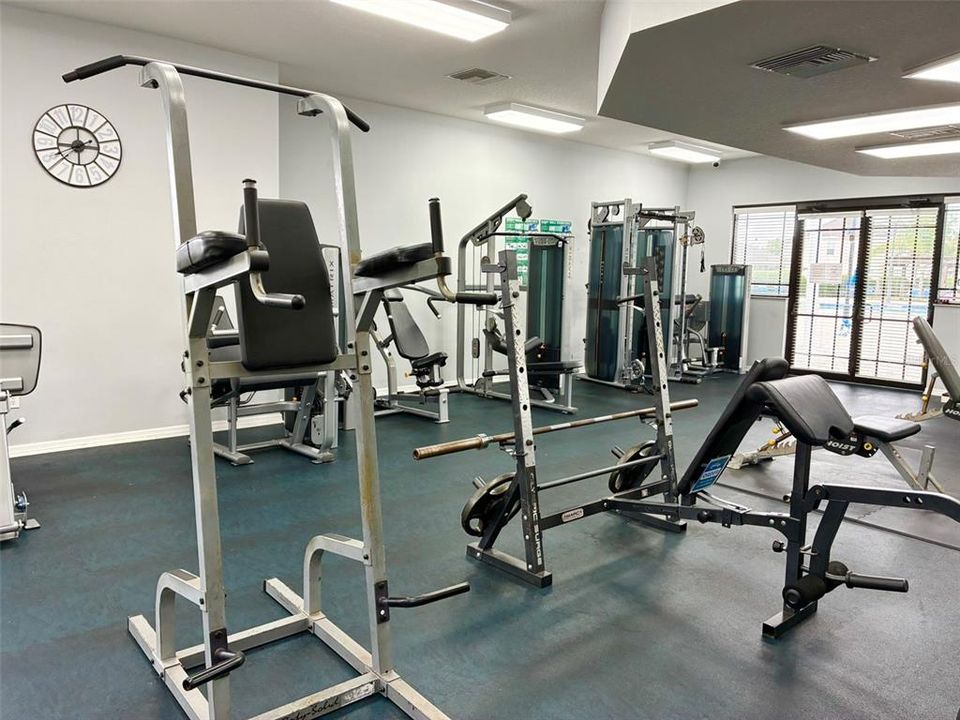На продажу: $325,000 (3 спален, 2 ванн, 1796 Квадратных фут)