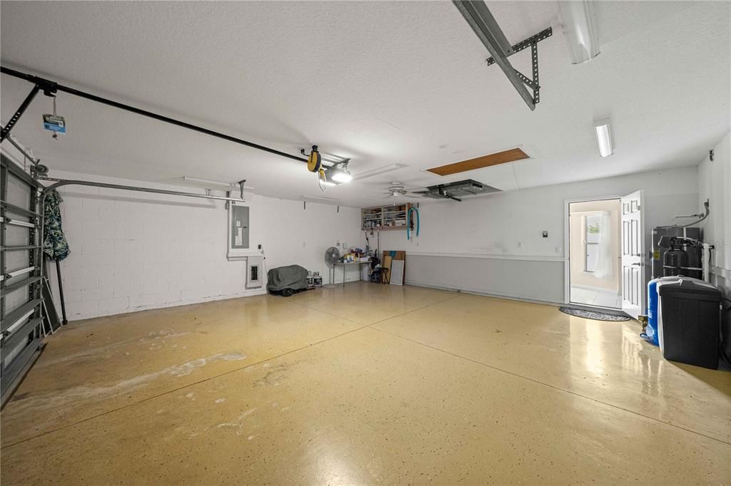 На продажу: $325,000 (3 спален, 2 ванн, 1679 Квадратных фут)