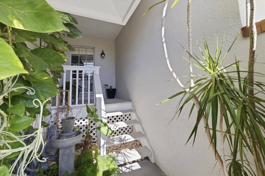 For Sale: $579,900 (3 beds, 2 baths, 1564 Square Feet)