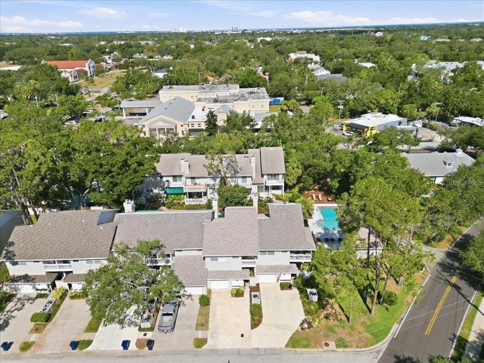 Activo con contrato: $579,900 (3 camas, 2 baños, 1564 Pies cuadrados)