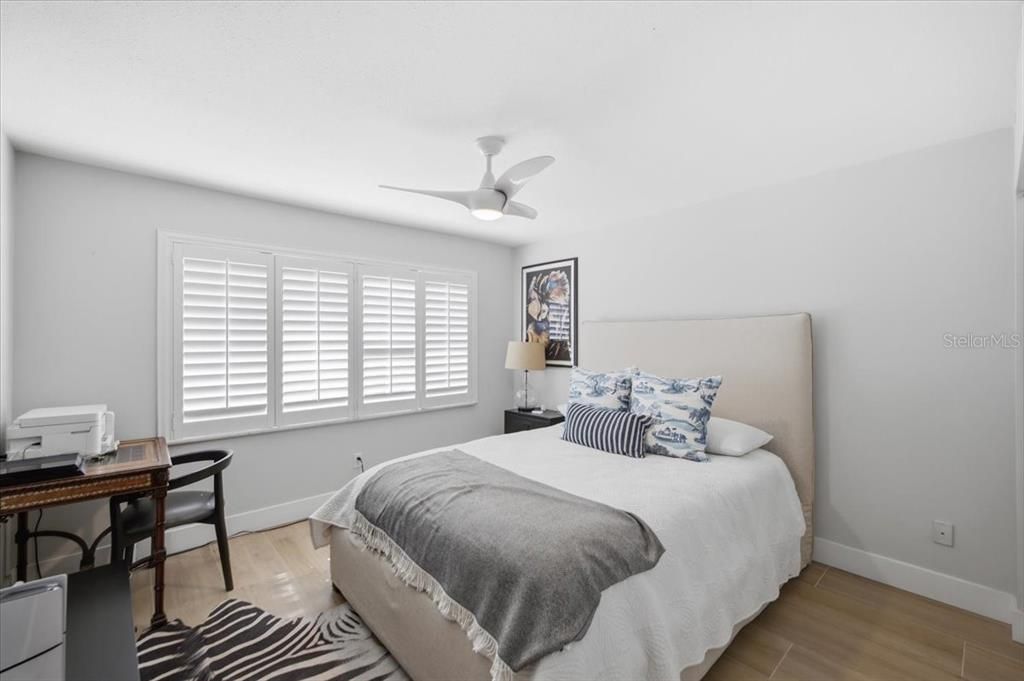 For Sale: $579,900 (3 beds, 2 baths, 1564 Square Feet)