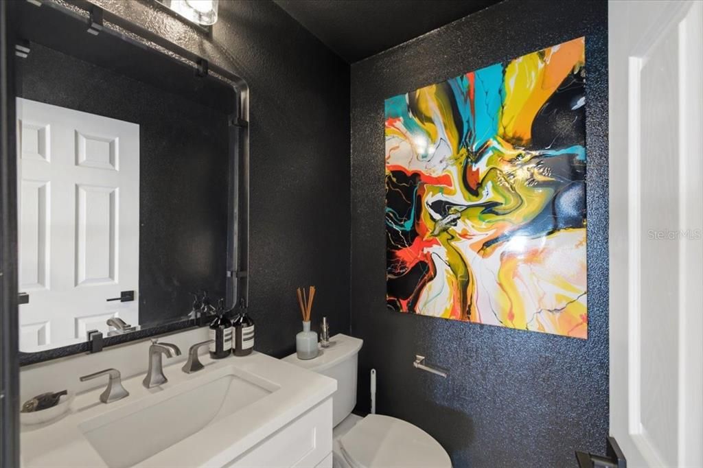For Sale: $579,900 (3 beds, 2 baths, 1564 Square Feet)