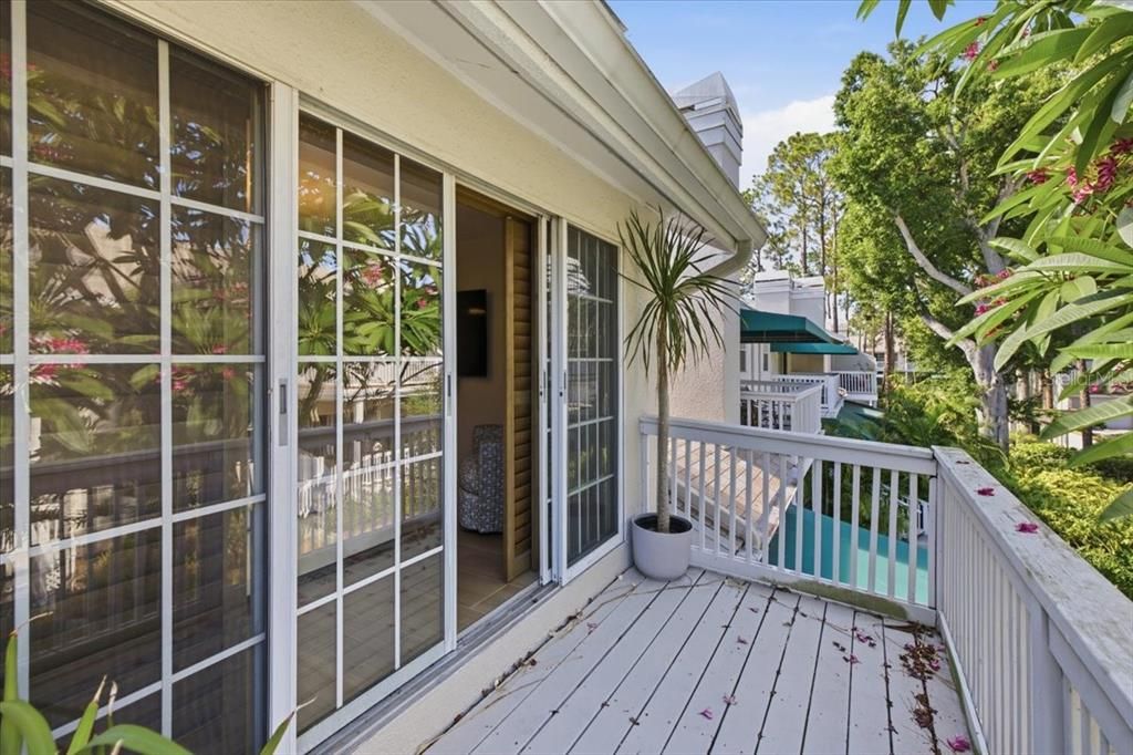 For Sale: $579,900 (3 beds, 2 baths, 1564 Square Feet)