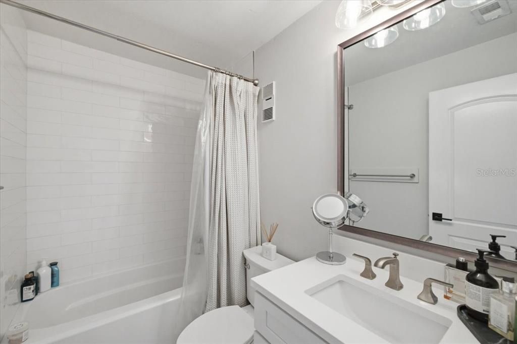 For Sale: $579,900 (3 beds, 2 baths, 1564 Square Feet)
