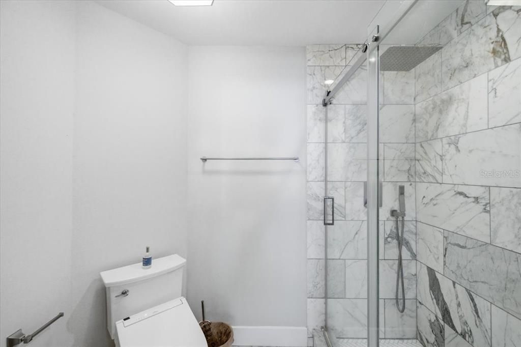For Sale: $579,900 (3 beds, 2 baths, 1564 Square Feet)