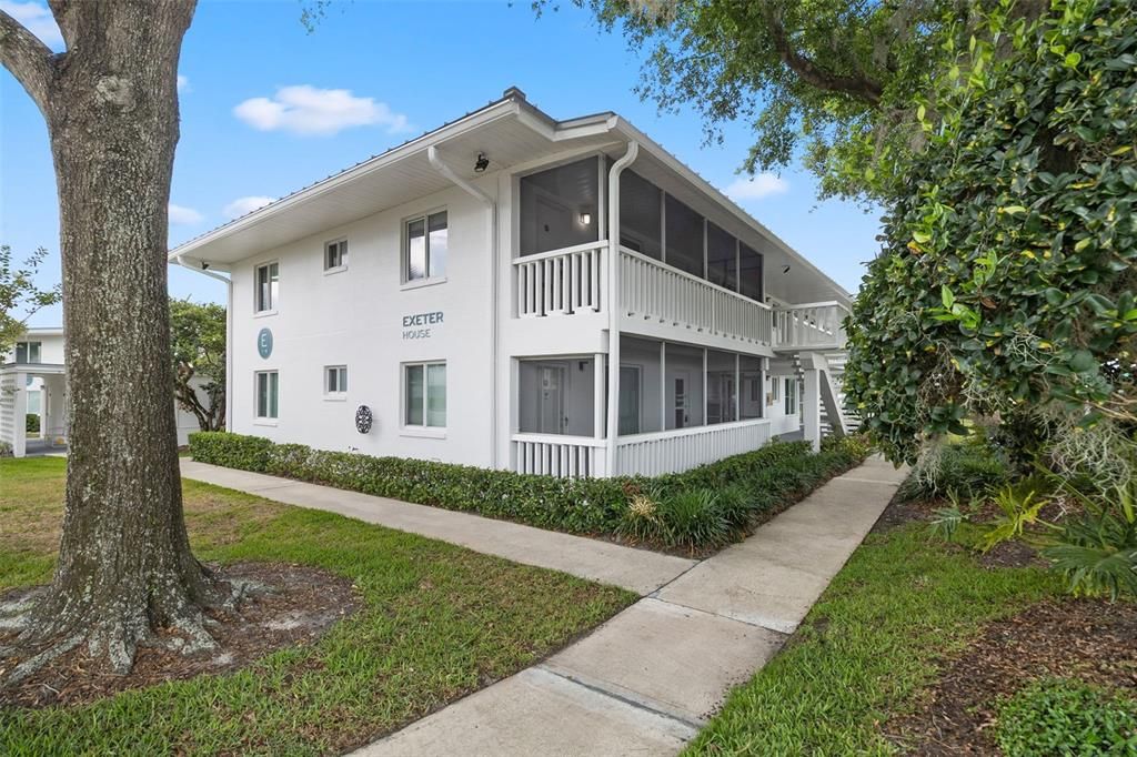 : $195,900 (1 beds, 1 baths, 612 Square Feet)