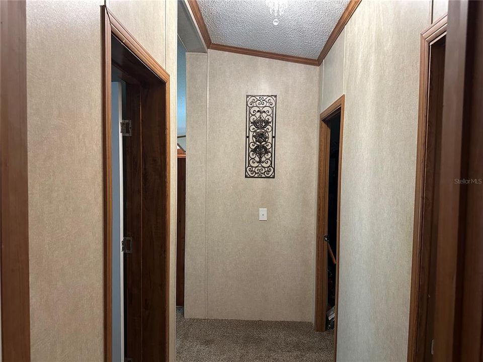 На продажу: $259,400 (4 спален, 2 ванн, 2341 Квадратных фут)