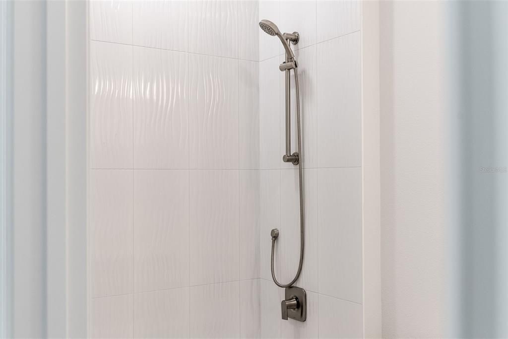 En Venta: $1,850,000 (3 camas, 2 baños, 2871 Pies cuadrados)