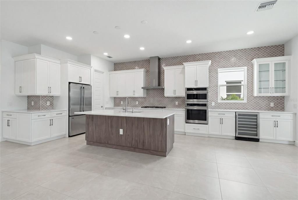 En Venta: $1,850,000 (3 camas, 2 baños, 2871 Pies cuadrados)
