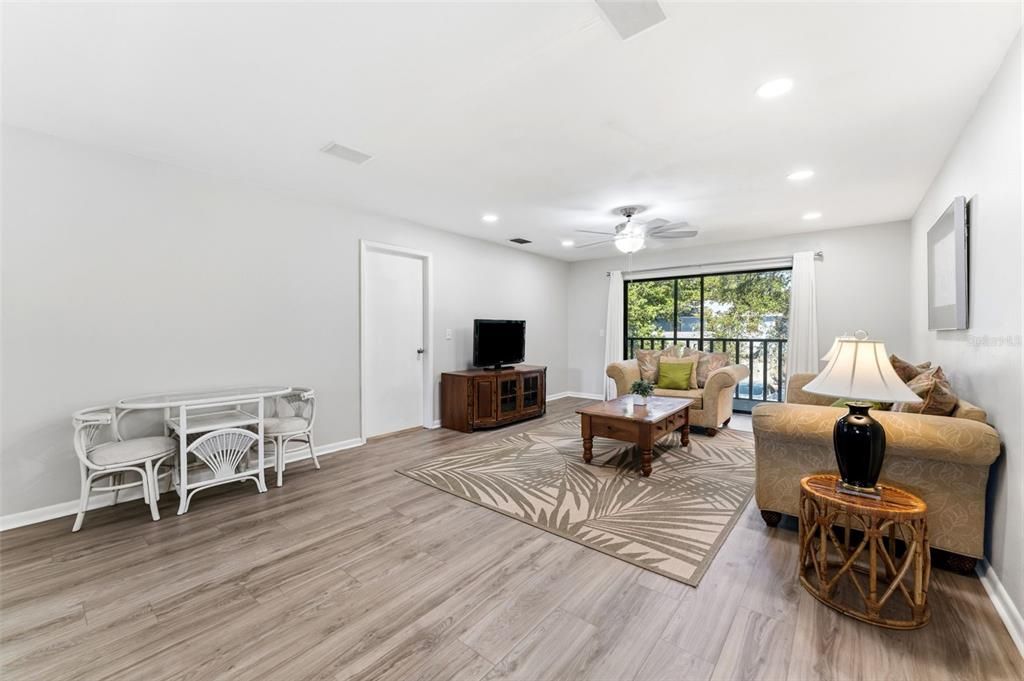 For Rent: $1,750 (2 beds, 2 baths, 1090 Square Feet)