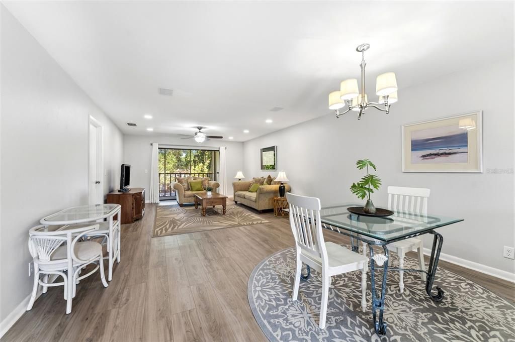 For Rent: $1,750 (2 beds, 2 baths, 1090 Square Feet)
