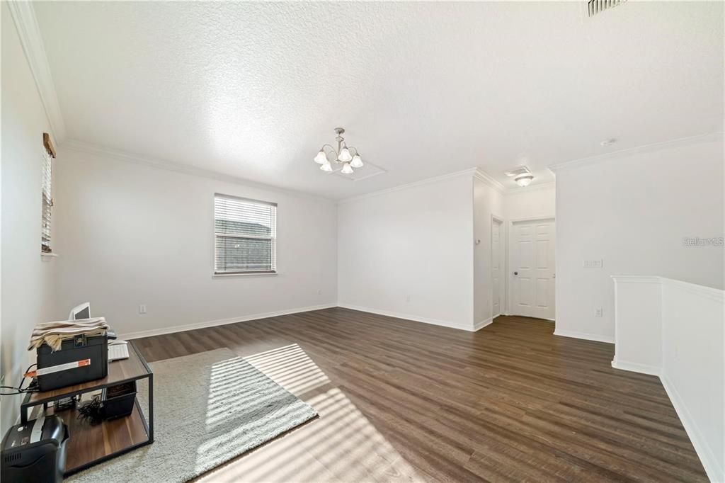 В аренду: $3,300 (5 спален, 4 ванн, 3177 Квадратных фут)