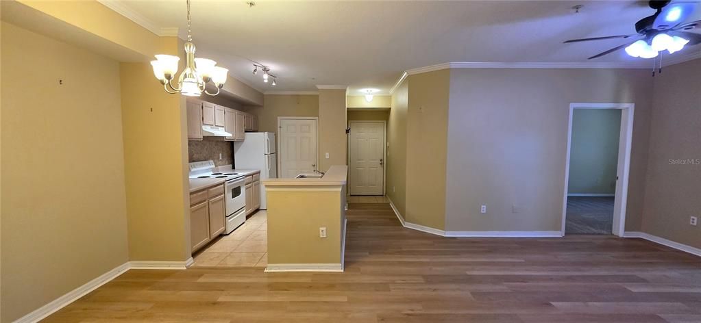 For Rent: $1,600 (2 beds, 2 baths, 1164 Square Feet)