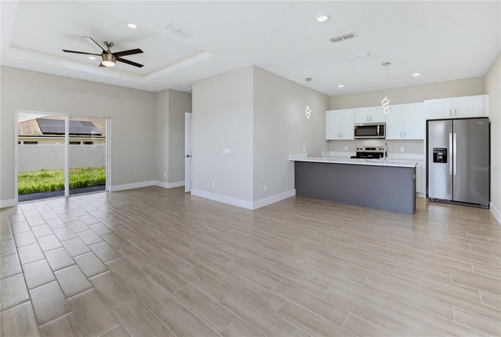 For Rent: $1,675 (3 beds, 2 baths, 1287 Square Feet)