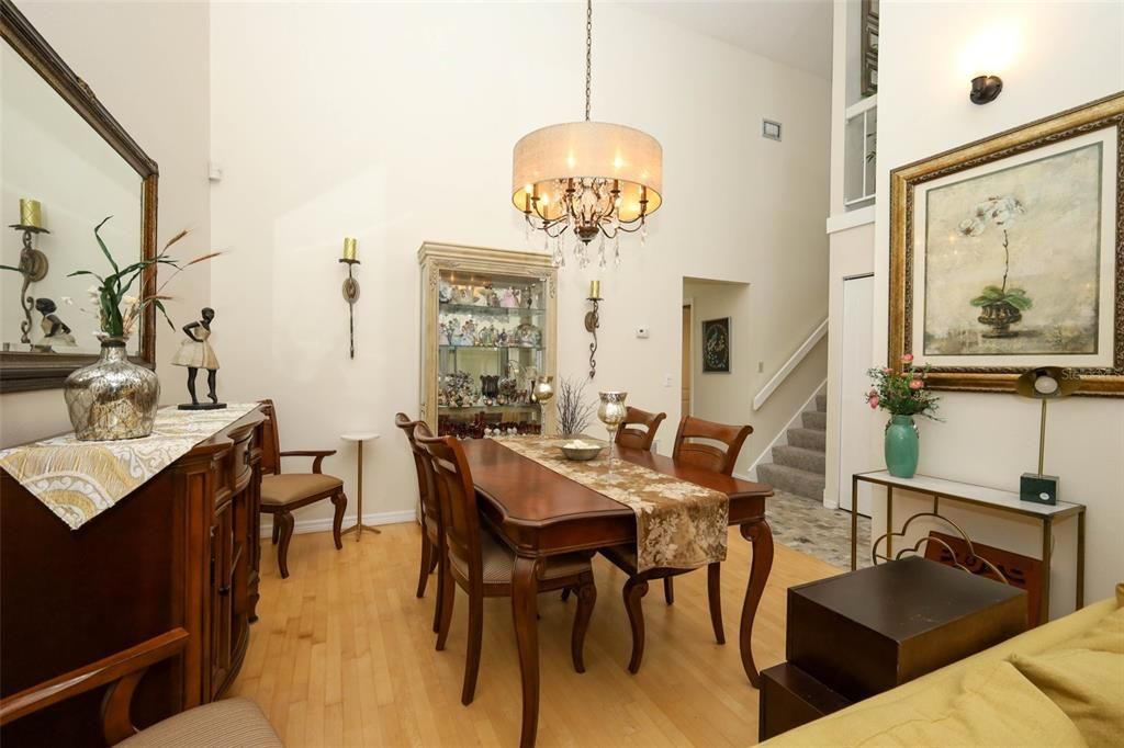 En Venta: $285,000 (2 camas, 2 baños, 1495 Pies cuadrados)
