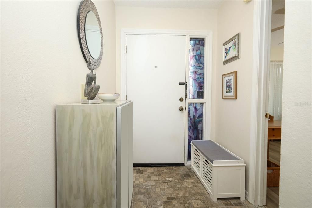 En Venta: $285,000 (2 camas, 2 baños, 1495 Pies cuadrados)