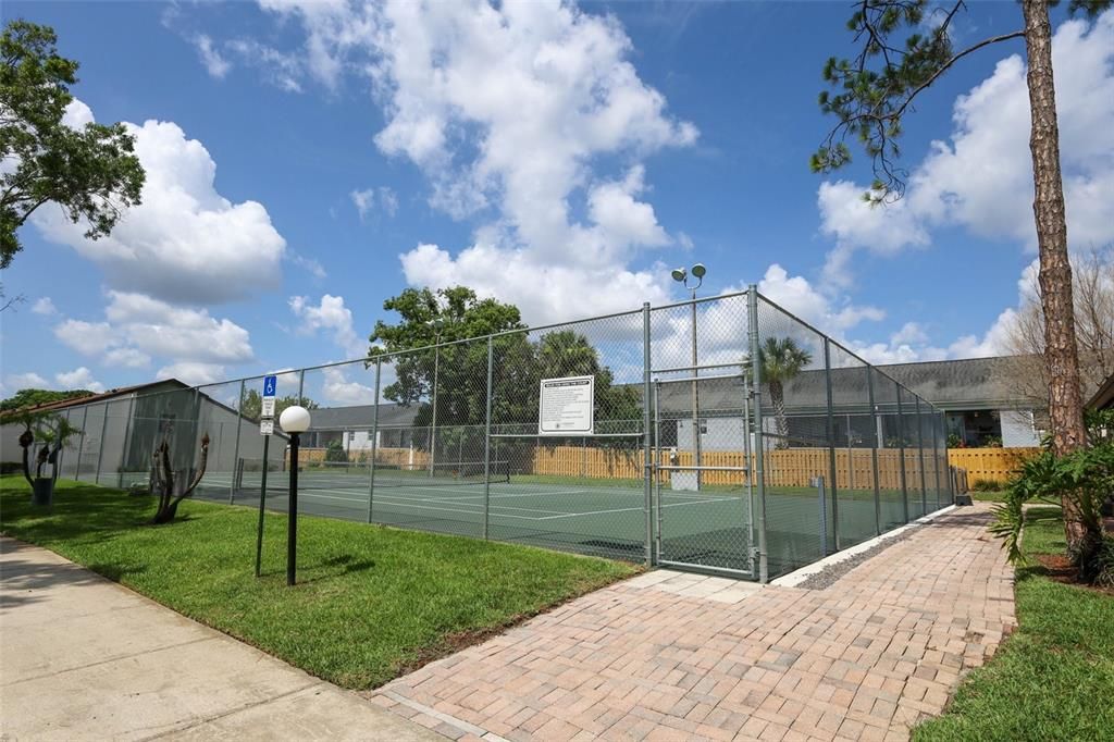 En Venta: $285,000 (2 camas, 2 baños, 1495 Pies cuadrados)
