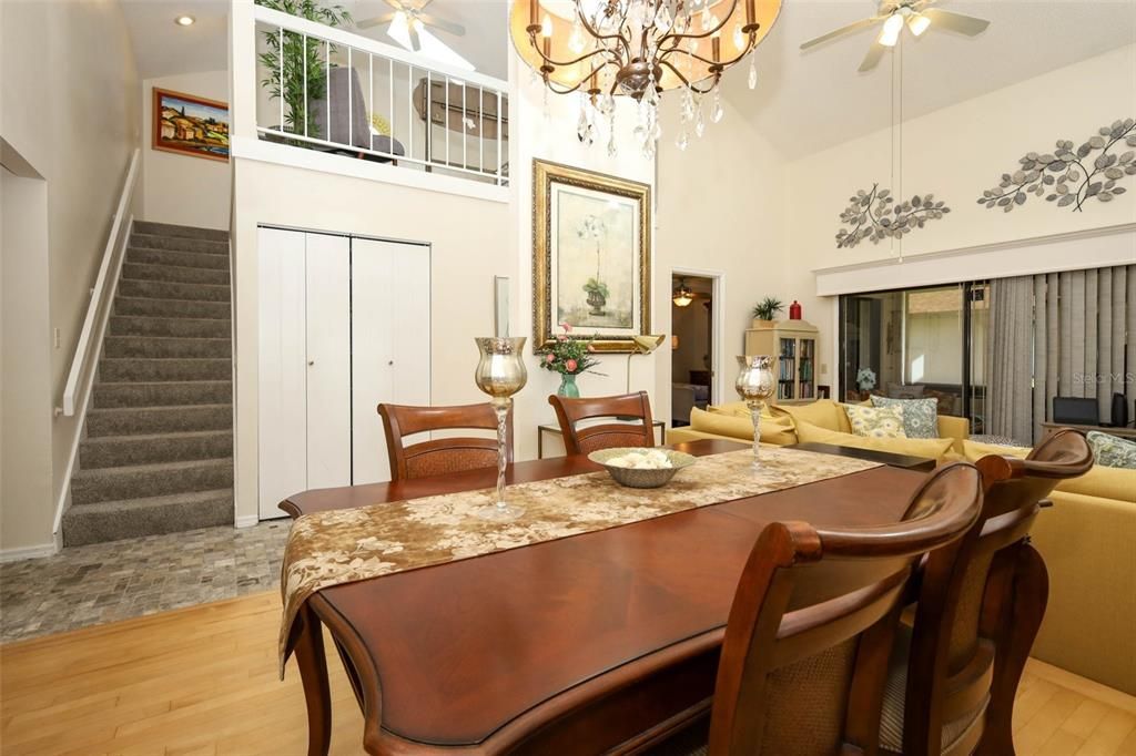 En Venta: $285,000 (2 camas, 2 baños, 1495 Pies cuadrados)