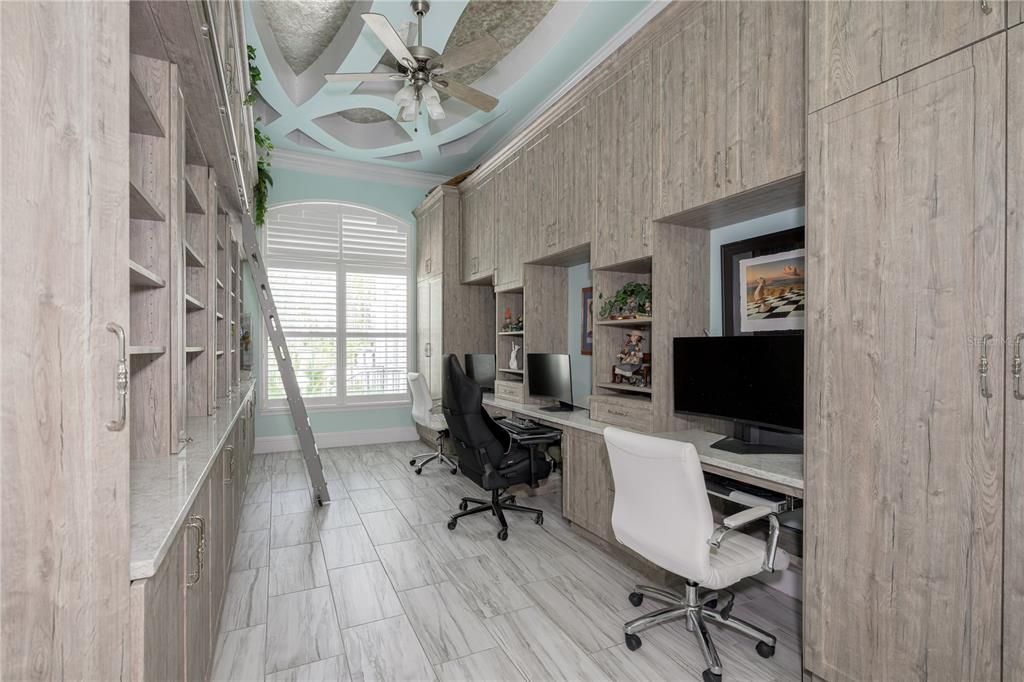 En Venta: $3,750,000 (4 camas, 3 baños, 5547 Pies cuadrados)