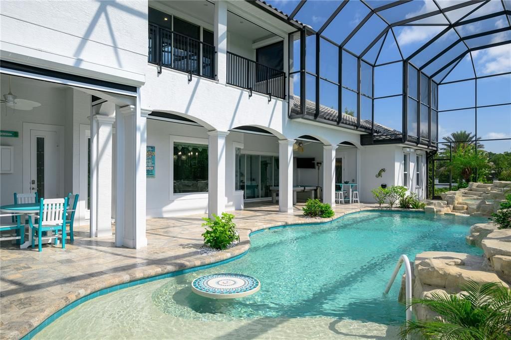 En Venta: $3,750,000 (4 camas, 3 baños, 5547 Pies cuadrados)
