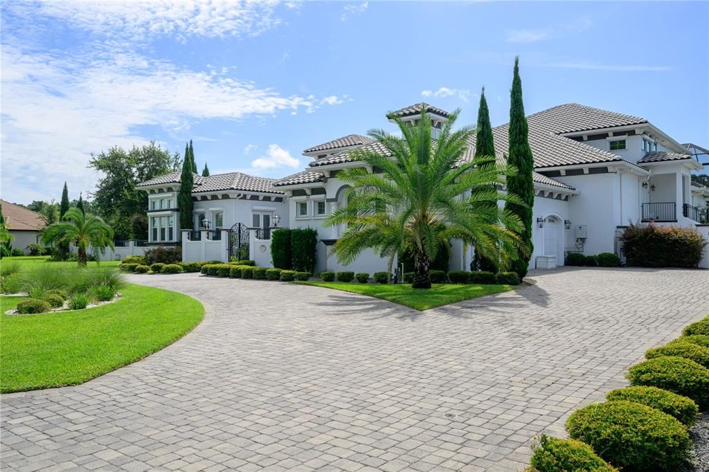 En Venta: $3,750,000 (4 camas, 3 baños, 5547 Pies cuadrados)