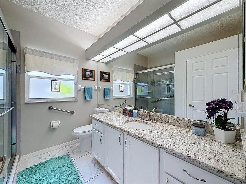 En Venta: $485,000 (4 camas, 2 baños, 2547 Pies cuadrados)