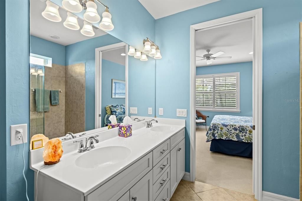 For Sale: $750,000 (3 beds, 3 baths, 2382 Square Feet)