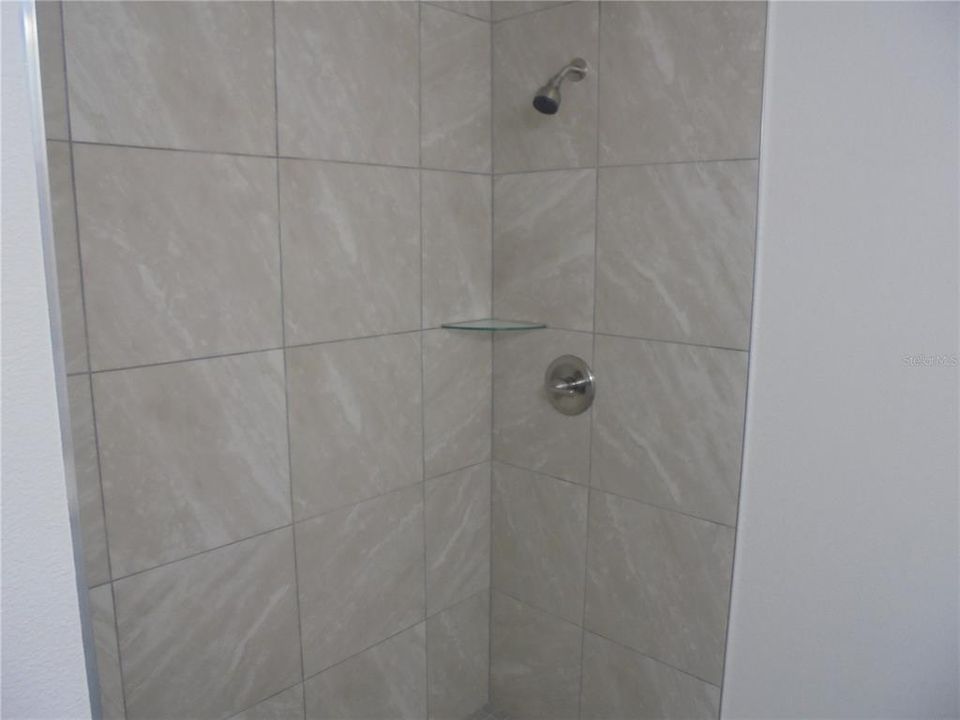 На продажу: $239,000 (3 спален, 2 ванн, 1316 Квадратных фут)