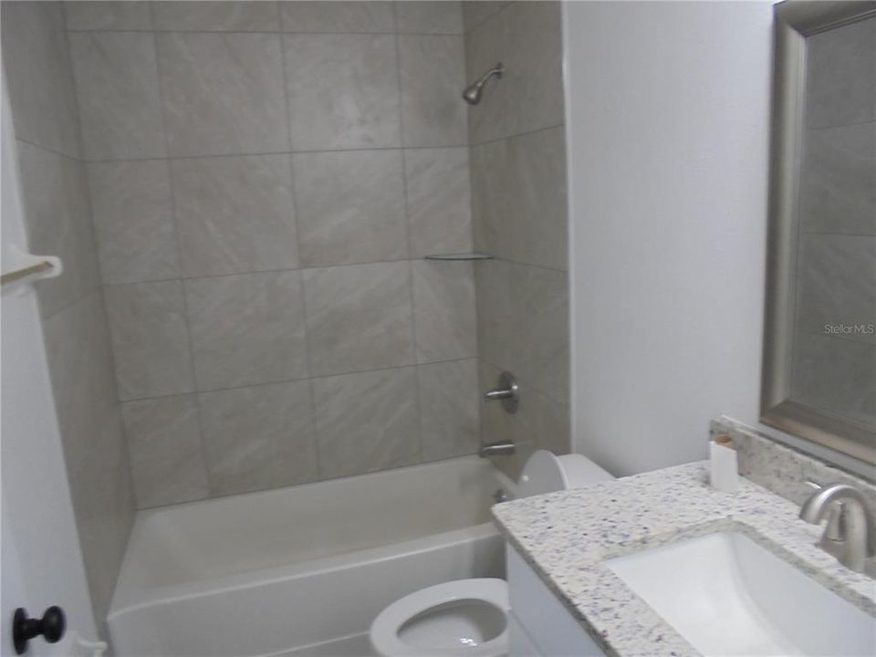 На продажу: $249,000 (3 спален, 2 ванн, 1316 Квадратных фут)