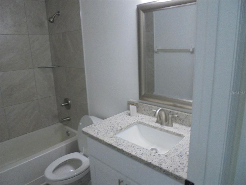 На продажу: $249,000 (3 спален, 2 ванн, 1316 Квадратных фут)