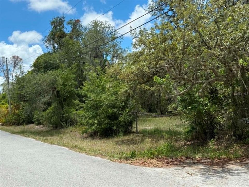 На продажу: $130,000 (0.53 acres)
