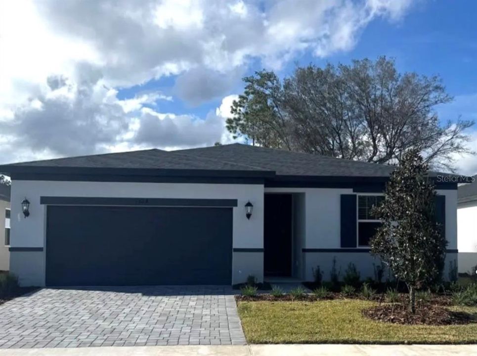 Vendido Recientemente: $393,000 (4 camas, 3 baños, 2190 Pies cuadrados)